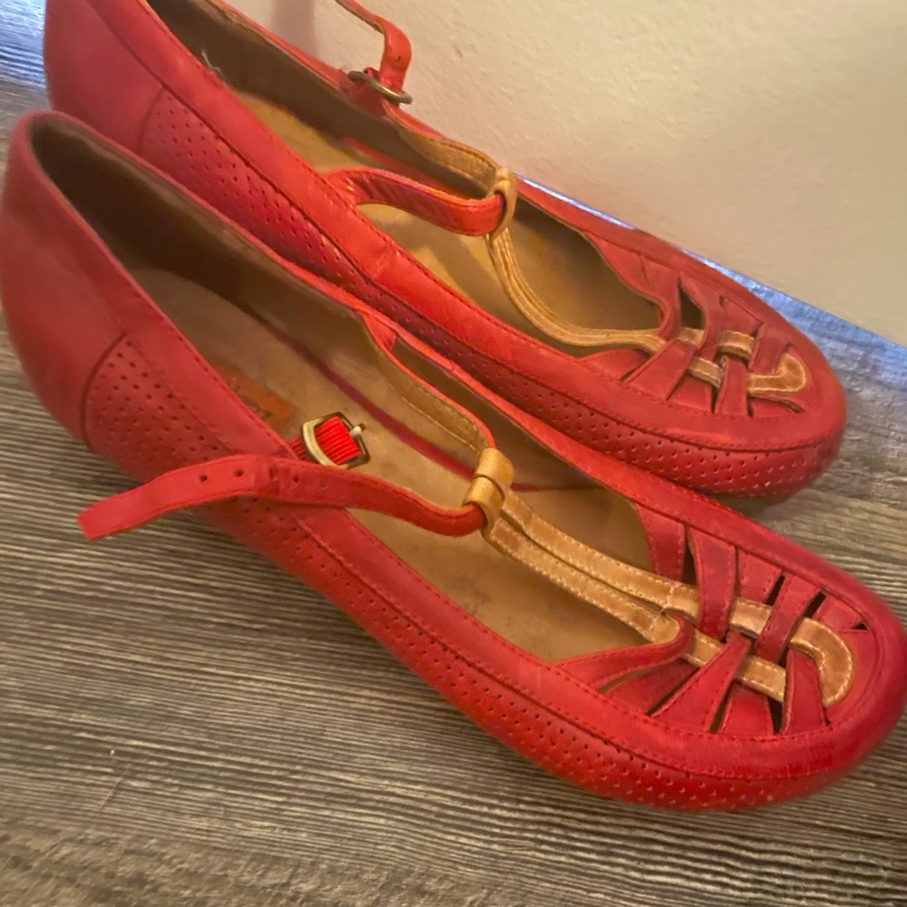 Miz Mooz Mary Jane style flats
